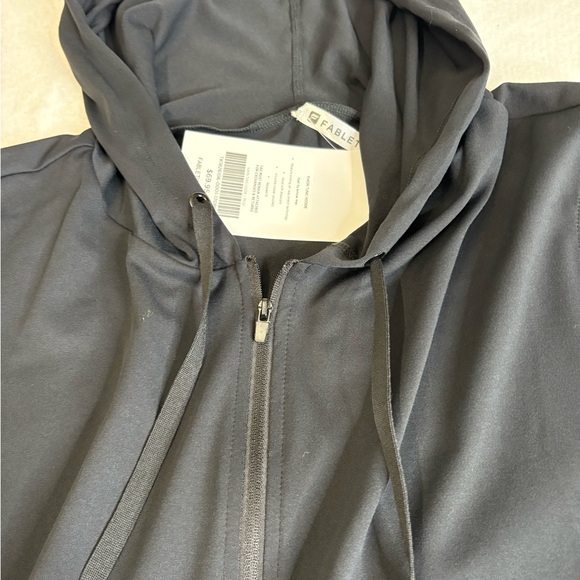 Fabletics Yukon Tunic Hoodie Black 3X Plus Size Sleeveless Zip Vest NWT - Picture 2 of 9